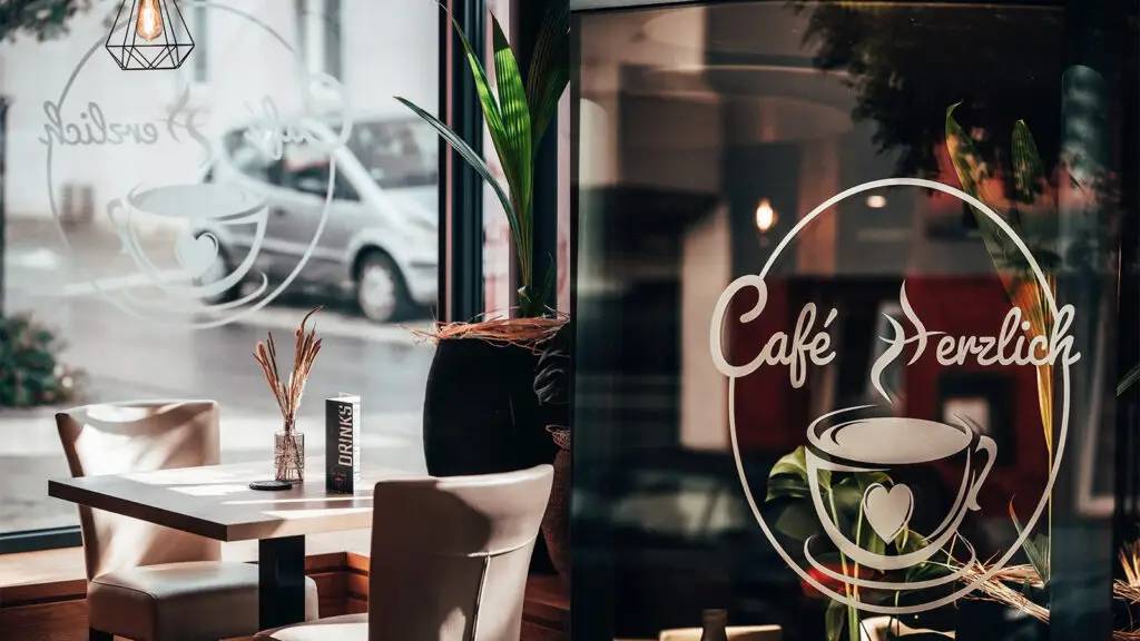 cafe herzlich beitragsbild protut